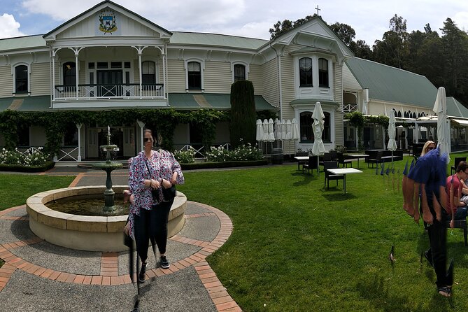 Half Day Sightseeing and Taste Tour - Askerne Vineyards, wine, cheese, and a slower pause