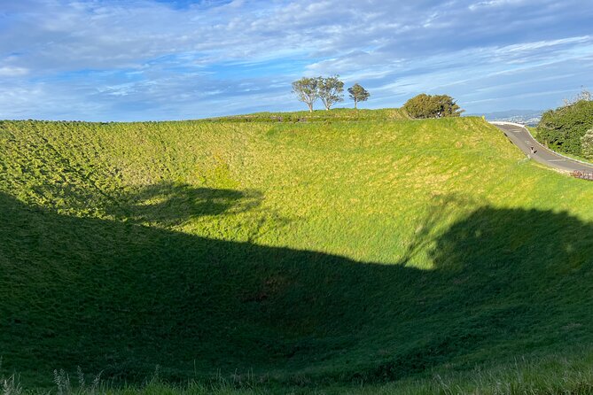 Half-Day Tour: AUCKLAND CITY Highlights with Hotel Pickup - Tamaki Drive, Auckland’s best coastal pause