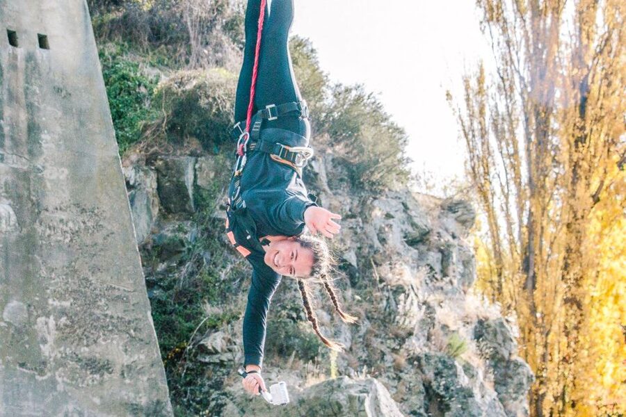 Hanmer Springs: 35-Meter Bungy Jump off Waiau Bridge - The Waiau Bridge sets the mood
