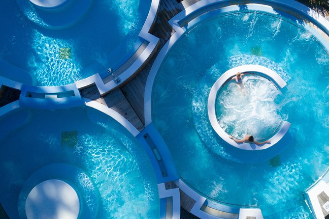 Hanmer Springs Thermal Pools & Spa - When to book and how to avoid the worst queues