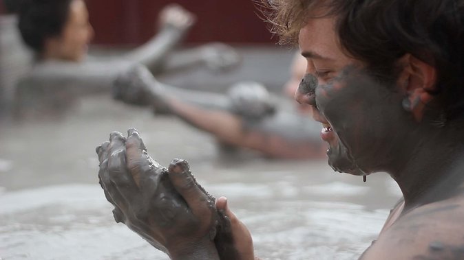 Hell's Gate Mud Bath & Spas - The Sulfur Pools Are the Relaxing Payoff