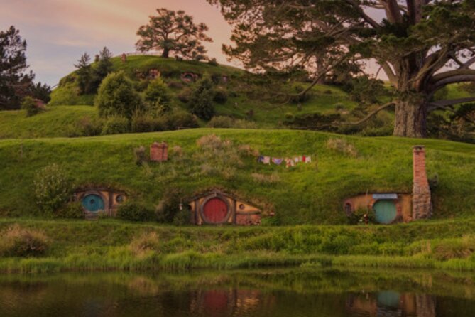 Hobbiton and Waitomo Caves Arrive in Comfort and Style - Booking advice that can save the day