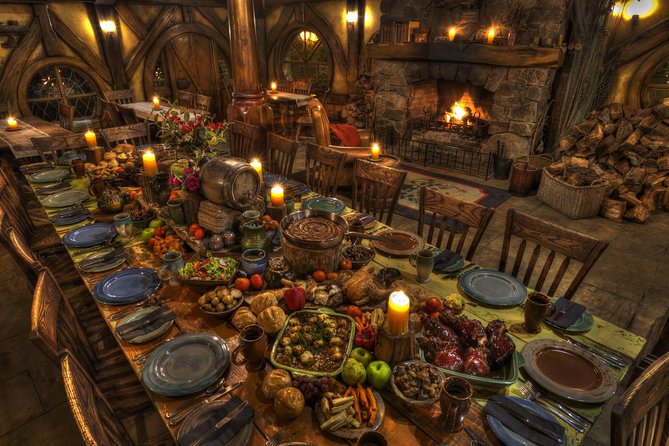 Hobbiton Movie Set Banquet Experience Private Tour From Auckland - Why the evening version of Hobbiton matters