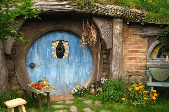 Hobbiton Movie Set Small Tour from Auckland - What the $257.54 price really covers