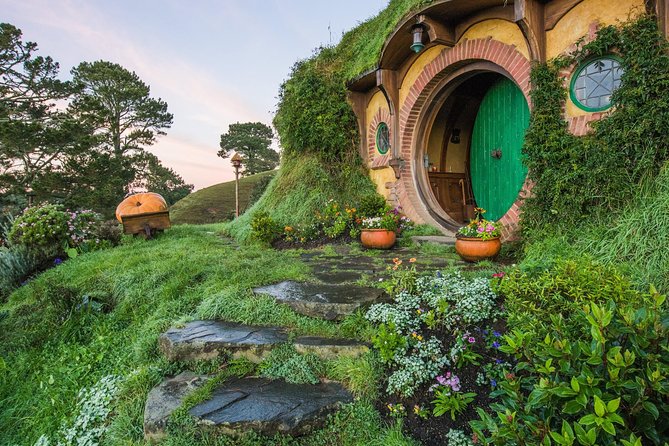 Hobbiton™ Movie Set Walking Tour from Shires Rest - Walking past Hobbit Holes, gardens, and the Mill