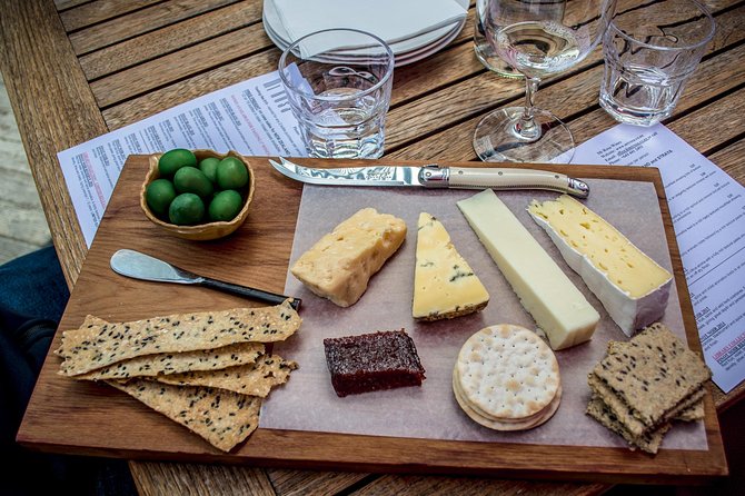 Hop on Hop off Wine Tours Queenstown - Gibbston Valley is the main wine-country stretch