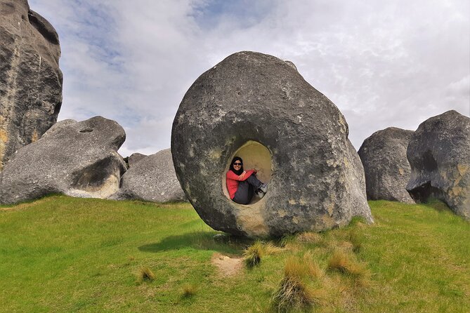Inland Canterbury & Castle Hill Tour (Lyttelton Shore Excursion) - Springfield and the oversized doughnut