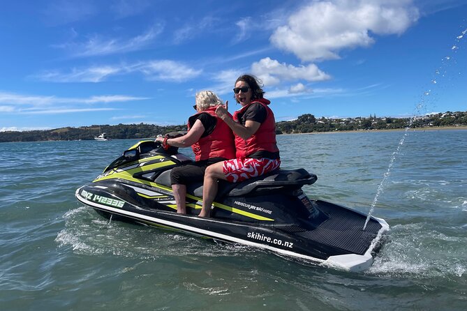 Jet Ski Hire Auckland - Experience the Fun with the Best Operator - Choosing Between a Short Ride and Six Hours