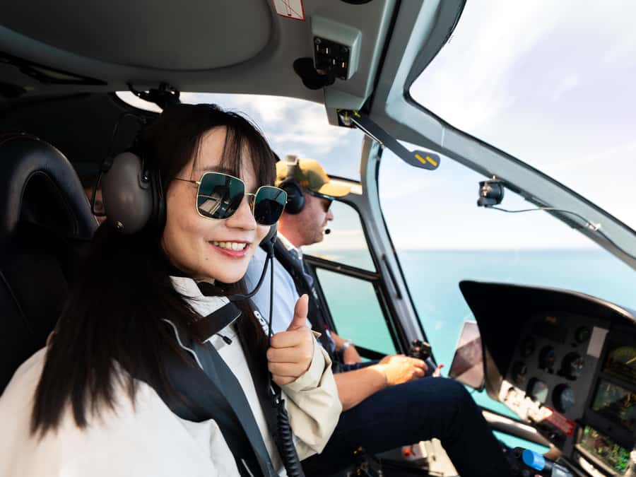 Kaikoura: 1-Hour Whale Watching Helicopter Tour - Who should book this Kaikōura flight?