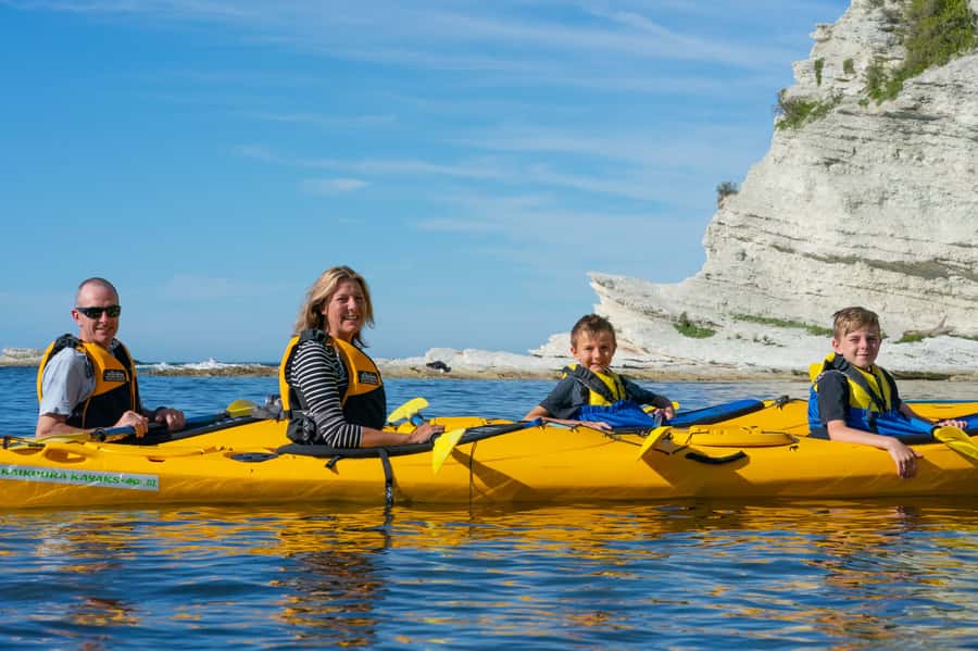 Kaikoura: Guided Family Kayaking Adventure - Choosing between the departure times