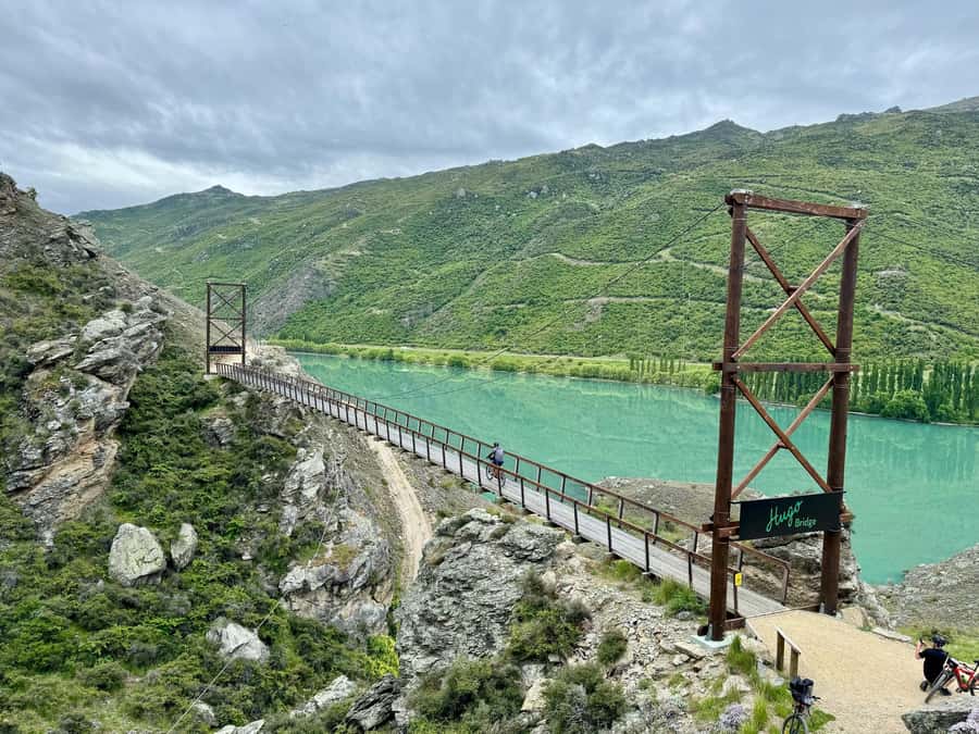 Lake Dunstan Discovery - on an eBike - Clyde Bridge and the power of the Clyde Dam