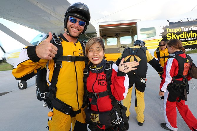 Lake Taupo 12,000-Foot Tandem Skydiving - Key points to know before booking