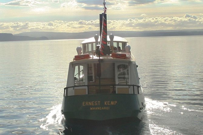 Lake Taupō Māori Rock Carvings Scenic Cruise aboard Ernest Kemp - Summer swimming and the simple pleasures onboard
