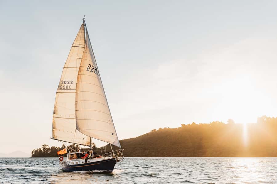 Lake Taupo: Sailboat Trip to the Maori Rock Carvings - Why the Māori Rock Carvings are worth the boat ride
