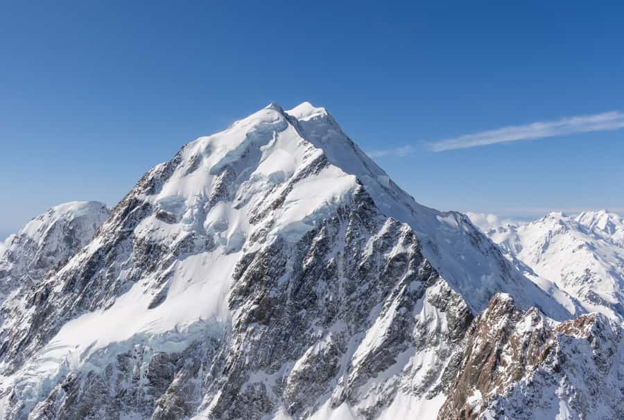 Lake Tekapo: 50-Minute Mount Cook and Beyond Scenic Flight - Aoraki Mount Cook and Tasman Glacier from above