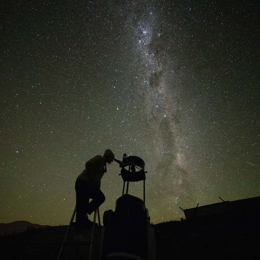 Lake Tekapo: Alpine Stargazing Experience with a Guide - What you may see through the 14-inch telescope
