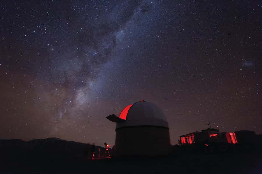 Lake Tekapo: Mountaintop Stargazing at Mount John Summit - The ride up to the 1,029-meter summit
