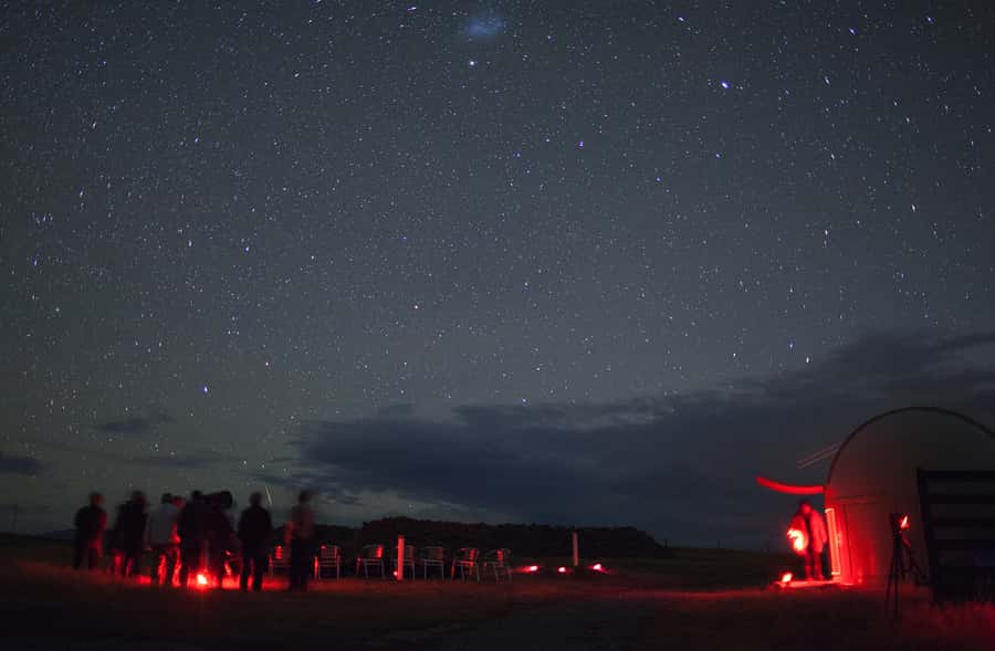 Lake Tekapo: Stargazing Experience at Cowan's Observatory - Practical tips for a better night