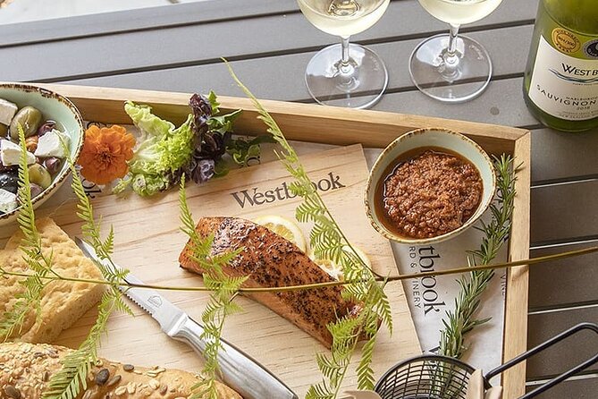 Luxury Private Auckland Wine & Beach Tour with Lunch - Finishing at Soljans Estate Winery