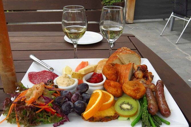 Lyttelton Shore Excursion - City Highlights & Waipara Wine Tour - Waipara Springs is the main lunch stop