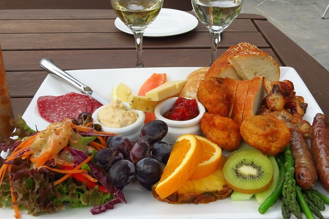 Lyttelton Shore Excursion - Waipara Wine Tour With Lunch - The third winery and the value of comparison