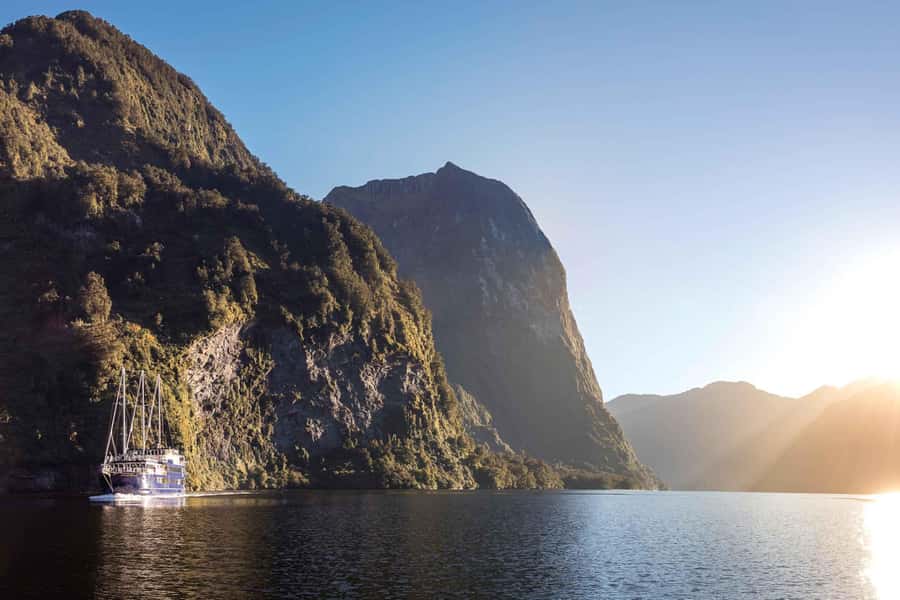 Manapouri: Doubtful Sound Overnight Cruise (2 Nights) - What the two-day schedule feels like