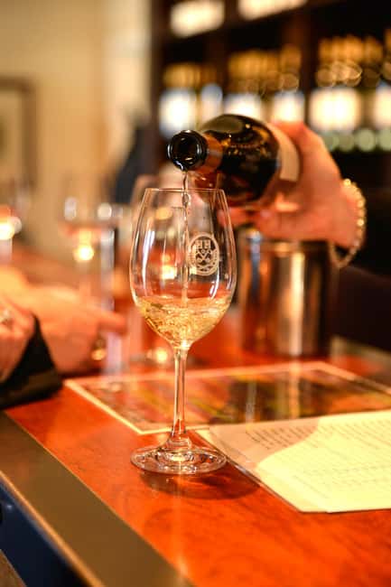 Marlborough Full Day Wine Tour from Picton - Why the small group makes a difference