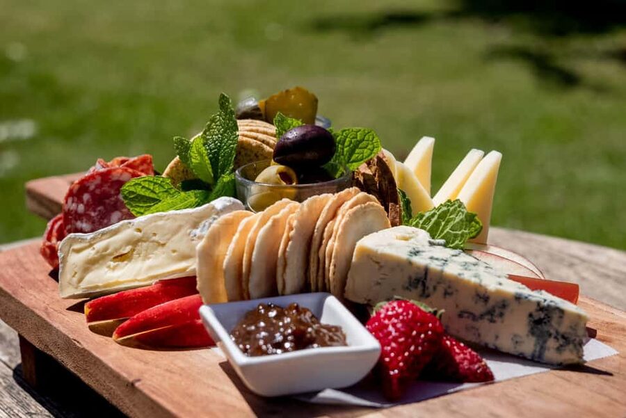 Marlborough Private Boutique Wine Tour - Vines Village and Makana Chocolate Factory