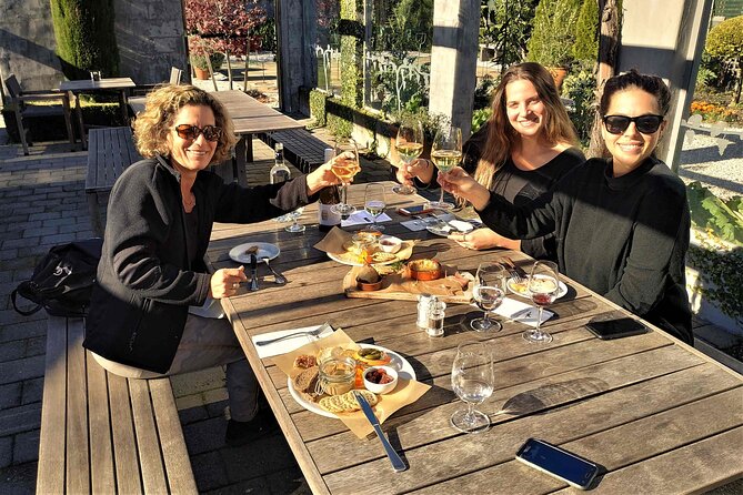 Marlborough Winery Tour - A Day of Cuisine & Wine 6hrs - Guides who shape the experience