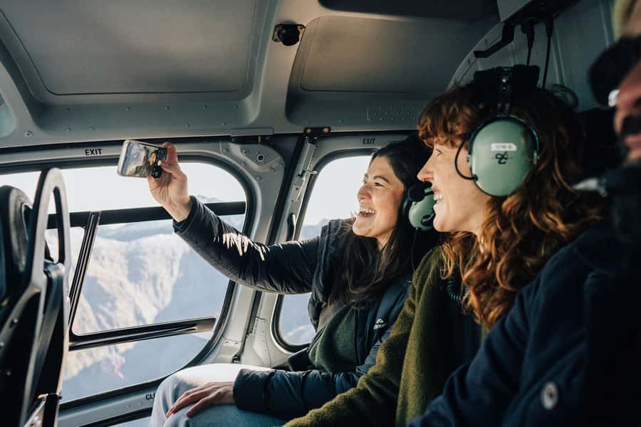 Milford Sound: 1.5-Hour Helicopter Tour with Two Landings - The return flight to Queenstown