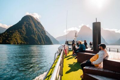 2-Hour Wildlife & Nature Cruise