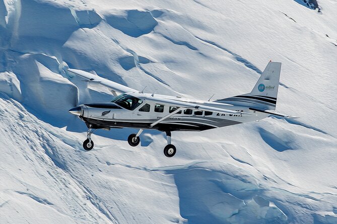 Milford Sound and Big Five Glaciers Scenic Flight - Entering Mt. Aspiring National Park
