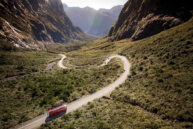 Milford Sound Coach & Cruise from Queenstown: Panoramic Views - Eglinton Valley and the changing road