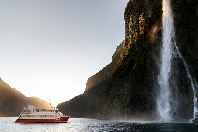 Milford Sound Day Tour with Scenic Cruise from Queenstown - Why flying changes the Milford Sound day