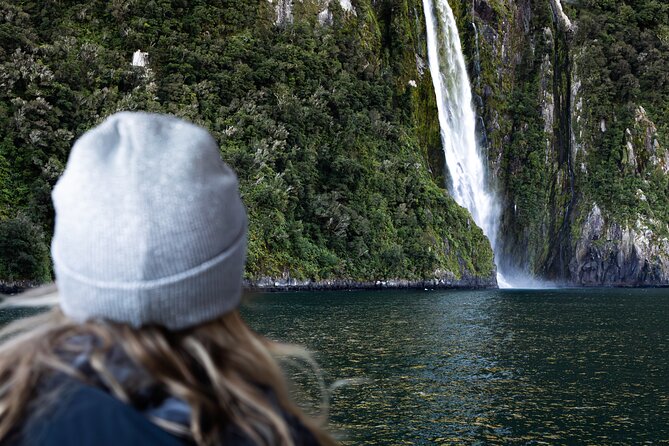Milford Sound Flight and Cruise ex Queenstown (incl Lunch) - Weather, comfort, and who should book