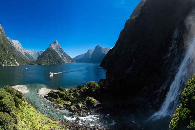 Milford Sound Full Day Tour from Te Anau with Cruise - The Chasm and arrival at Milford Sound