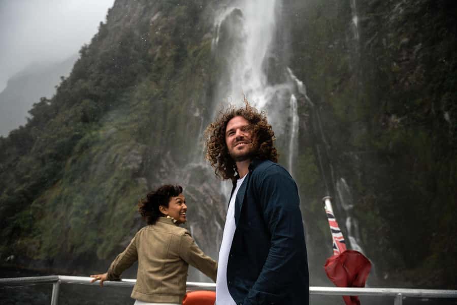Milford Sound: Premium Small Group Cruise with Canape Lunch - Why the smaller MV Sinbad matters