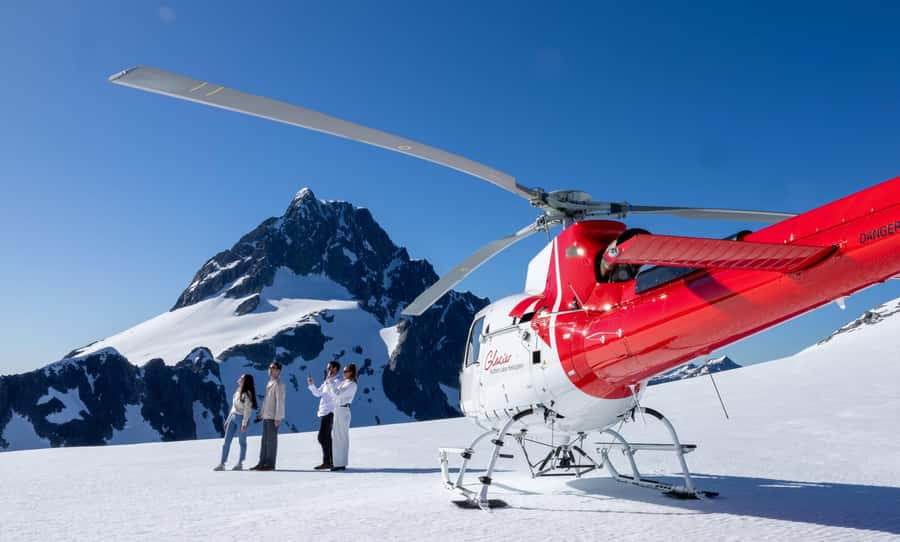 Milford Sound Scenic Helicopter Flight with Landing - Forests, rivers, and mountains shaped by ice