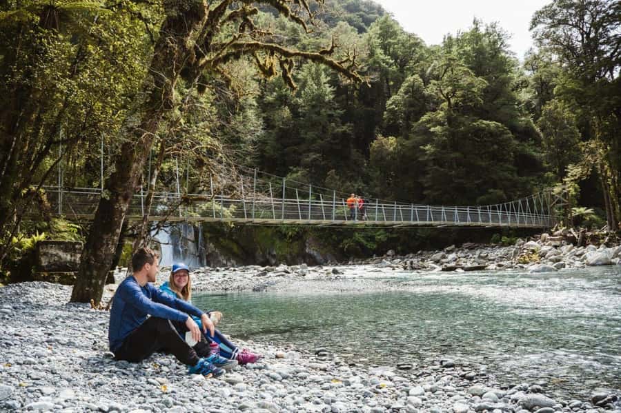 Milford Sound: Self-Guided Milford Track Day Walk - Giant Gate Falls, the natural turnaround
