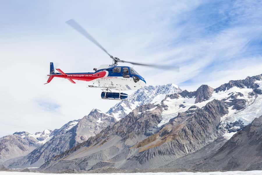 Mount Cook: 3 Hour Heli Hike to the Tasman Glacier - How this compares with a standard glacier walk