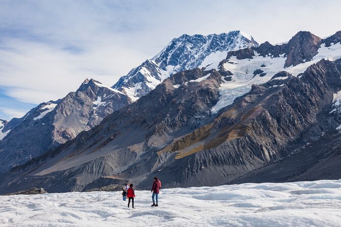 Mount Cook: 3-Hour Tasman Glacier Heli-Hike - The return flight and Hochstetter Icefall