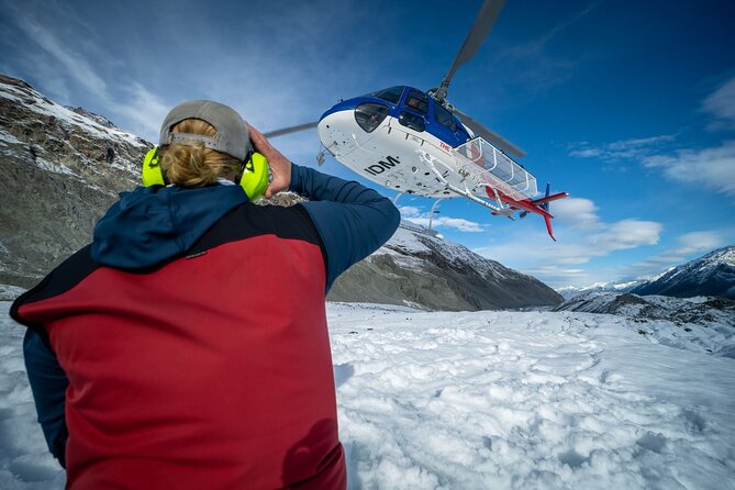 Mount Cook: 3-Hour Tasman Glacier Heli-Hike - What the supplied equipment means for you