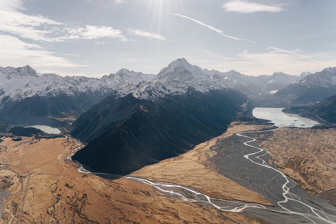 Mount Cook Alpine Explorer Helicopter Flight with Alpine Landing - From Glentanner Park to the Ben Ohau Range