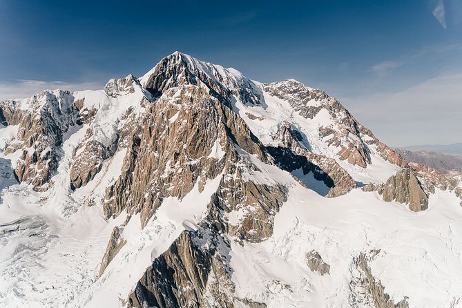 Mount Cook Alpine Explorer Helicopter Flight with Alpine Landing - Who should book this flight?