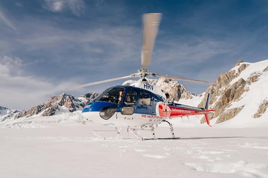 Mount Cook: Aoraki/Mt Cook & The Glaciers 55 Minute Flight - What to wear and bring