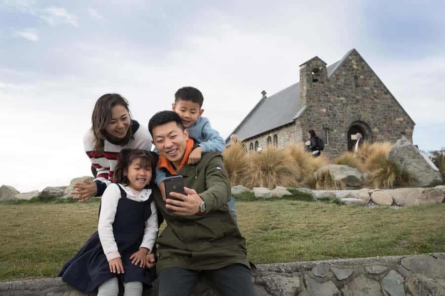 Mount Cook Day Tour: Mount Cook to Christchurch - A sightseeing transfer through the Southern Alps