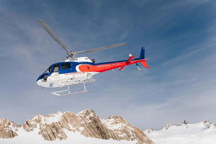 Mount Cook: Mountains High 40 minute Flight - From Glentanner Park toward Aoraki/Mount Cook