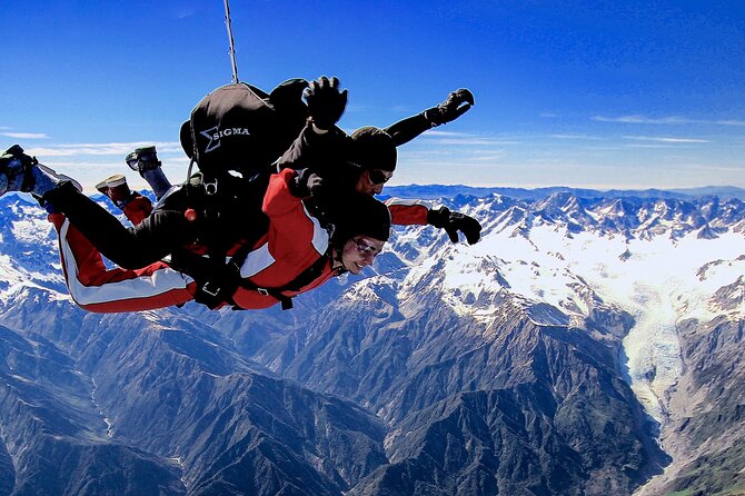 Mount Cook Spectacular Helicopter Flight from Franz Josef - Checking in at Franz Josef