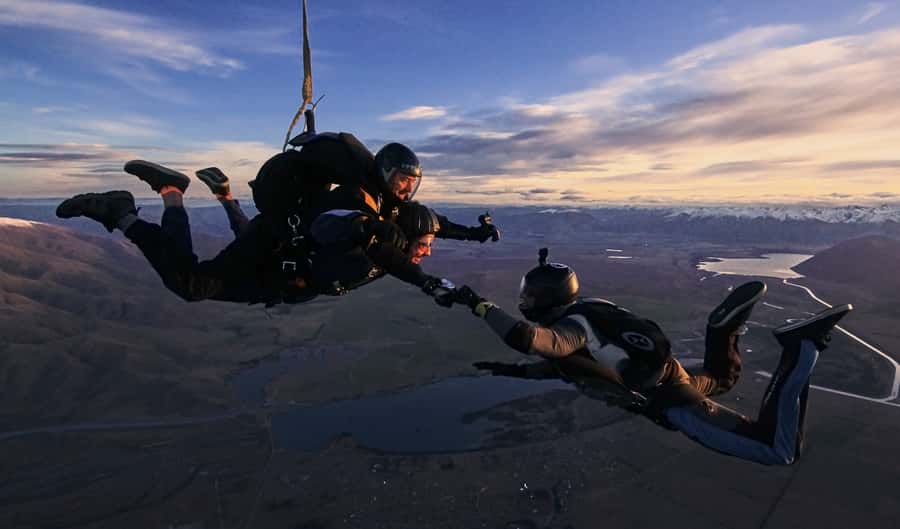 Mount Cook: Tandem Skydive Experience - What happens before takeoff