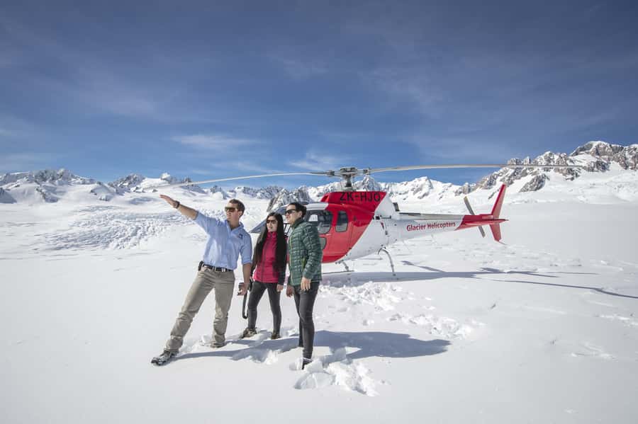 Mount Cook: Tasman Glacier and West Coast Helicopter Flight - A route that links Mount Cook with the West Coast